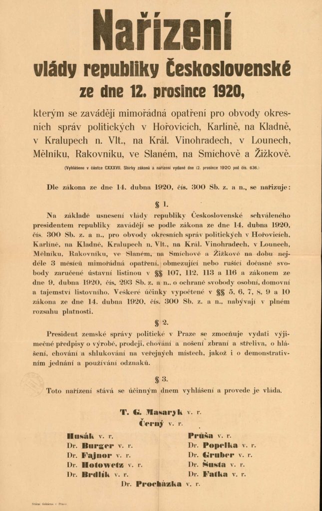 Plakát oznamující vyhlášení mimořádných opatření v některých politických okresech