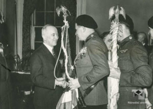 Prezident E. Beneš vítá čs. Legionáře na radnici města New Yorku, 1943