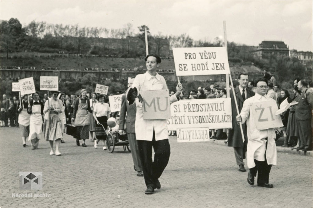 Studentské majáles 1965