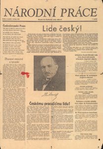 Během povstání vycházely české deníky, které informovaly o aktuálním vývoji v bojující Praze i na jiných místech. Např. Národní práce, vydávaná Ústřední radou odborů, oznamovala vznik České národní rady, Lidové listy, tiskový orgán Československé strany lidové, upozorňovaly na těžké boje s německými jednotkami u Bulovky.