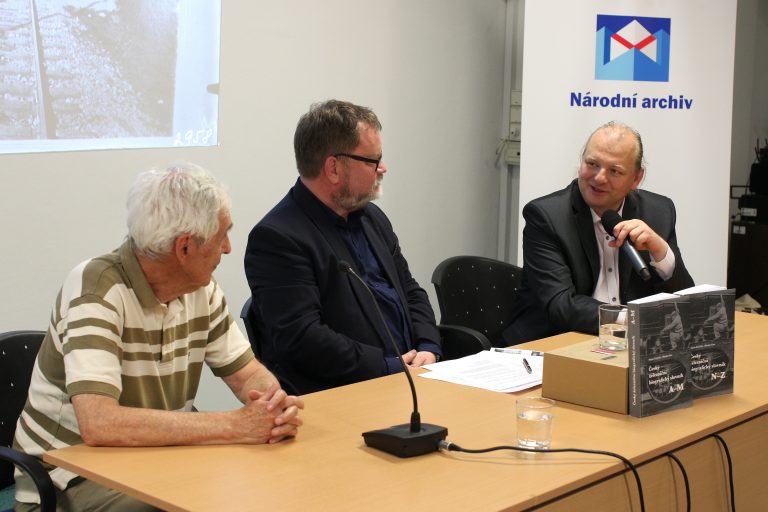 Český železniční biografický slovník představen v Národním archivu