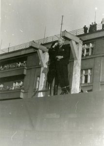 Veřejná poprava J. Pfitznera na tehdejším Soudním náměstí v Praze na Pankráci.