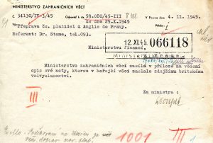 Poděkování Ministerstva zahraničních věcí britské vládě za přepravu nových československých platidel z Anglie do Prahy (s průvodním dopisem)