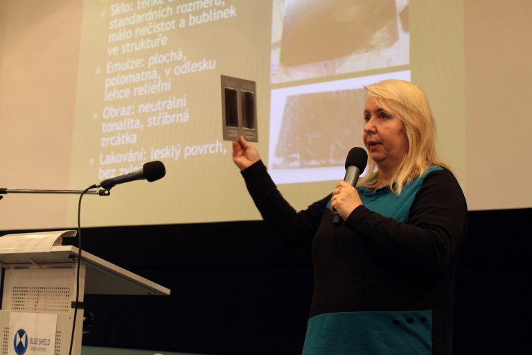 Seminář Ochrana audiovizuálních dokumentů a fotografií II