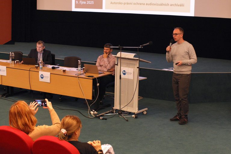 Seminář Ochrana audiovizuálních dokumentů a fotografií II