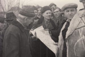 Vytyčování nové československo-sovětské státní hranice.